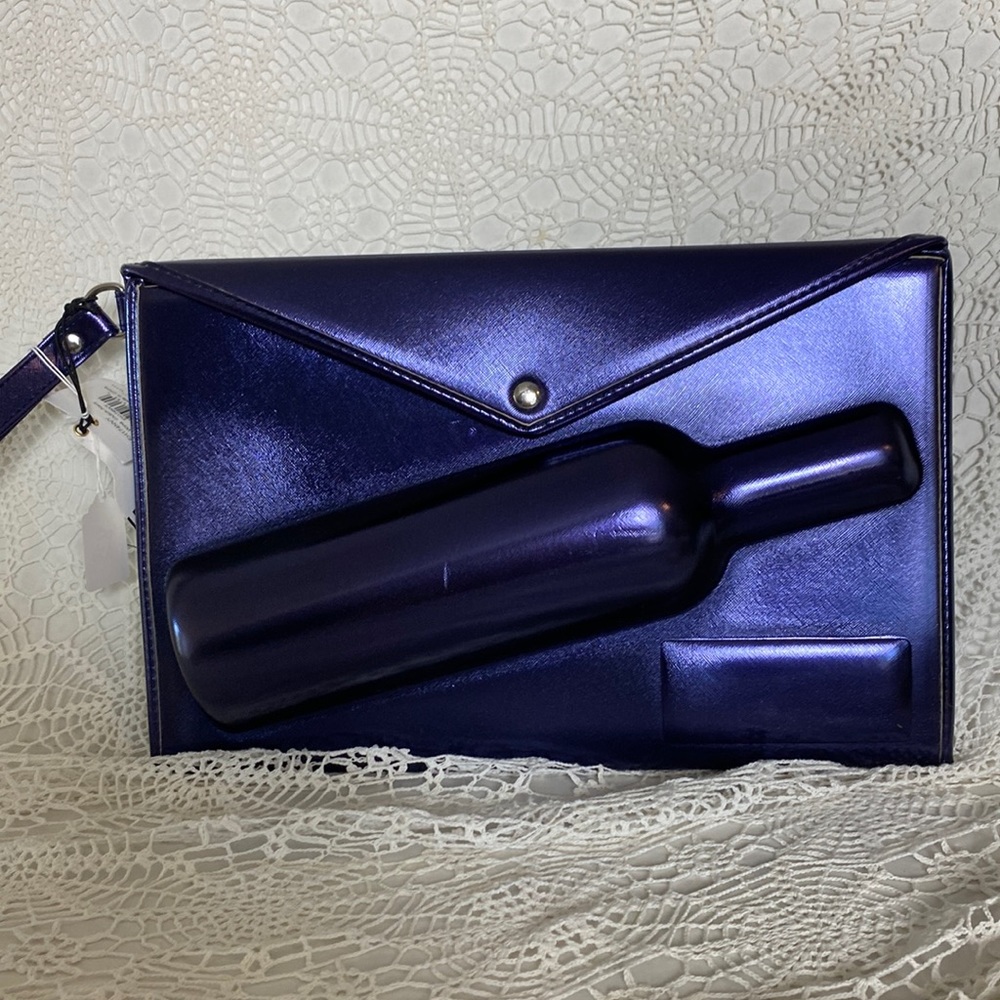 Beautiful Purple Wine 🍷 Clutch Bag